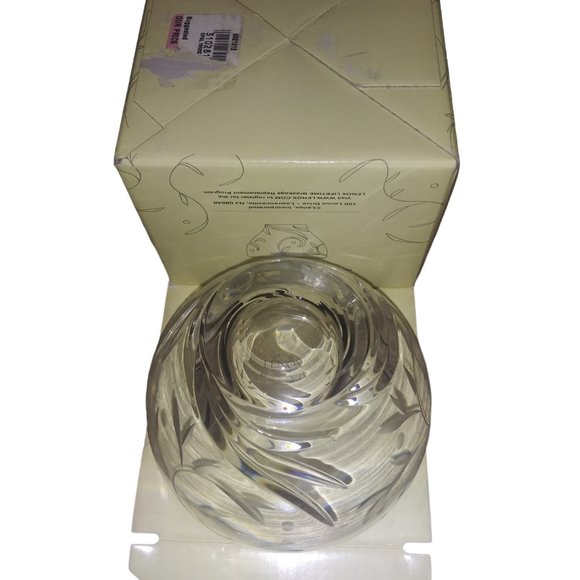 LENOX OPAL INNOCENCE Hand Cut Lead Crystal Votive Candle Holder 4 1/2" - Picture 2 of 10